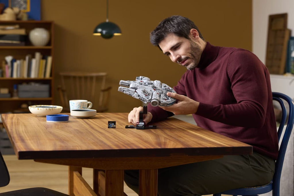 LEGO Star Wars Millennium Falcon (Set 75375)
