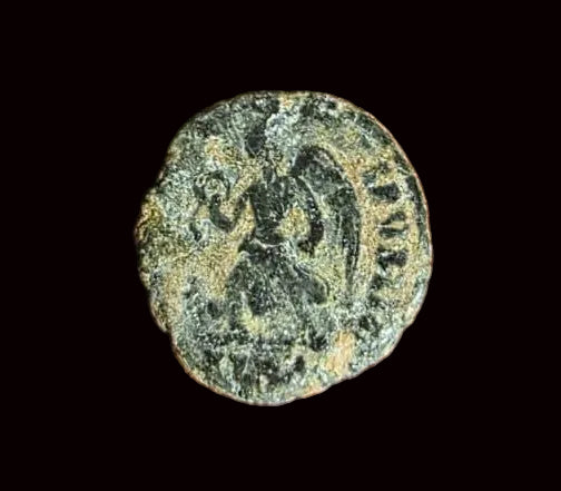 Roman coin issued under Emperor Valens between 364–378 AD at the Constantinople mint.