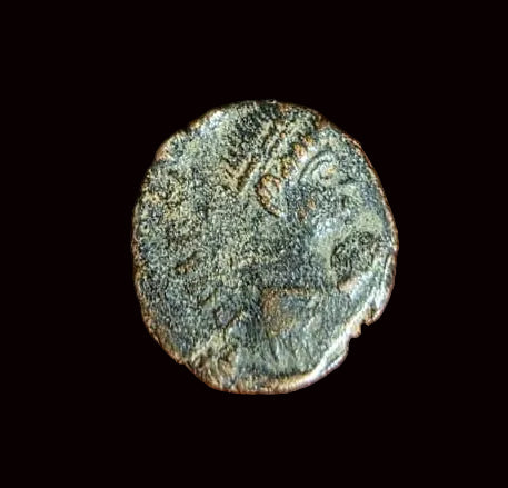 rare roman Coin, Arcadius, Honorius or Theodosius II, Nummus, 406-408, Antioch,(modern day turkey)